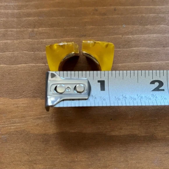 Kate Spade lemon ring - Picture 2 of 3